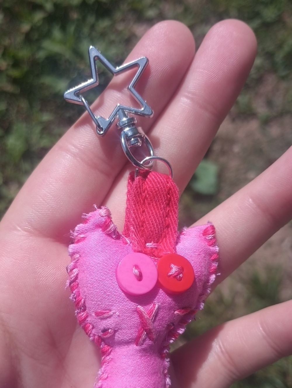 Handcrafted Denim Cat Keychain - Picture 4 of 6